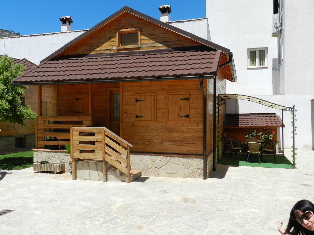 Cabanas De Madera El Rinconcillo Arroyo Frío Rom bilde